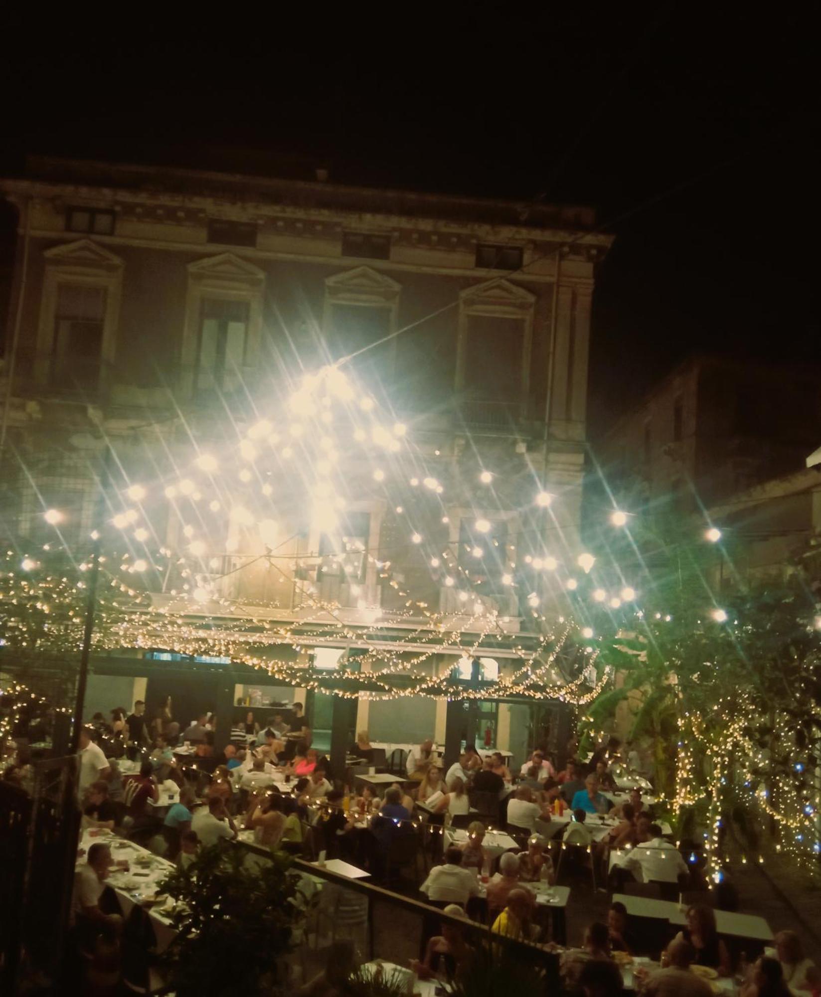 Fikus Apt Relax Castello Ursino Catania Exterior photo